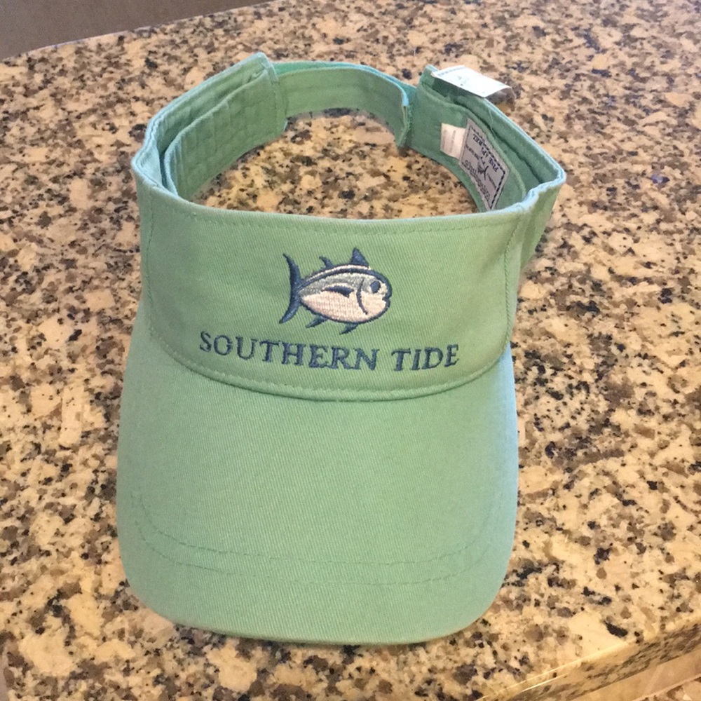 Southern Tide Visor
